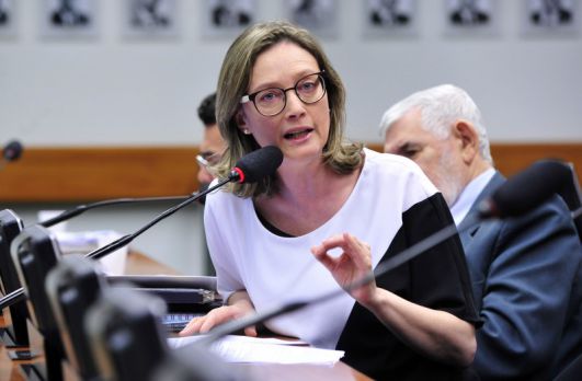 Deputada Maria do Rosário (PT-RS) propõe PL que pode impôr censura à pregação dos pastores